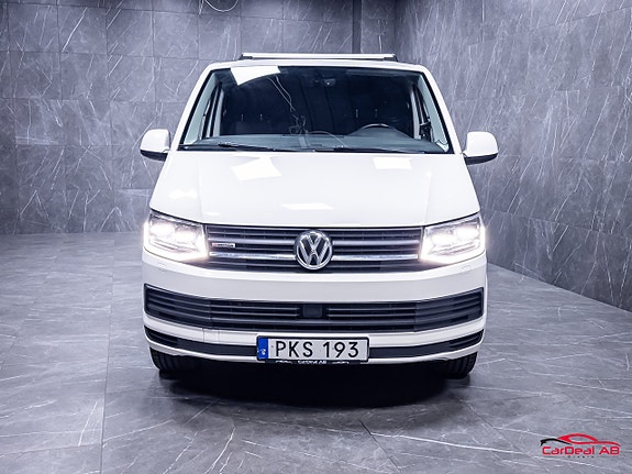 Volkswagen Transporter 2 of 5