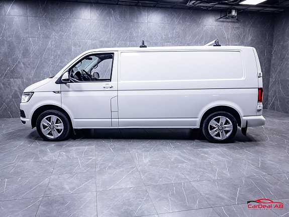 Volkswagen Transporter 4 of 5