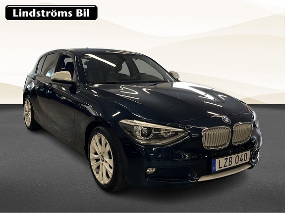 BMW 118d 3 of 5