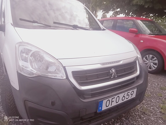 Peugeot Partner 3 of 5