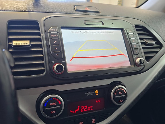 Kia Picanto 20 of 23