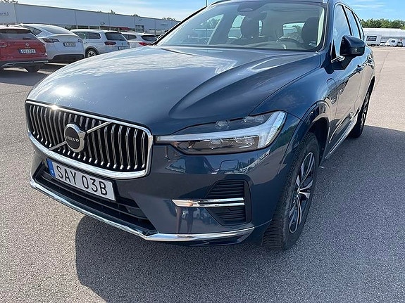 Volvo XC60 2 of 2