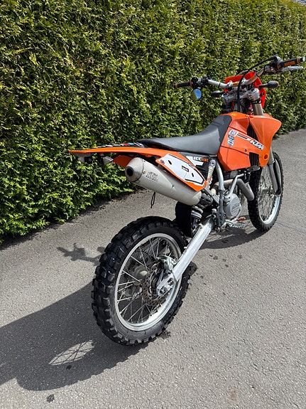 KTM EXC 400 2 of 4