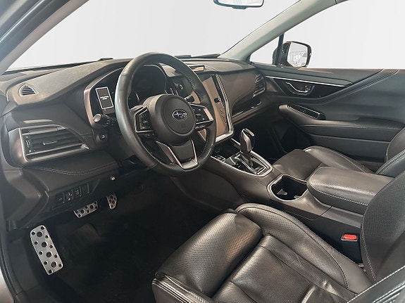 Subaru Outback 7 of 10