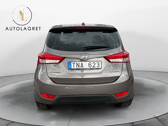 Hyundai ix20 5 of 13