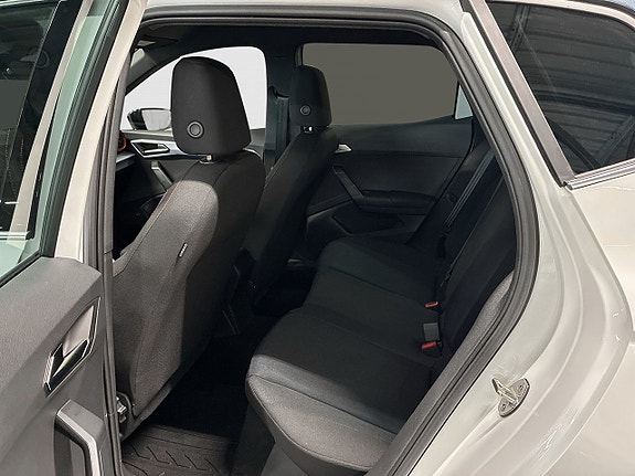 Seat Arona 10 of 26