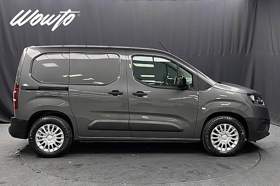 Toyota Proace City 3 of 5
