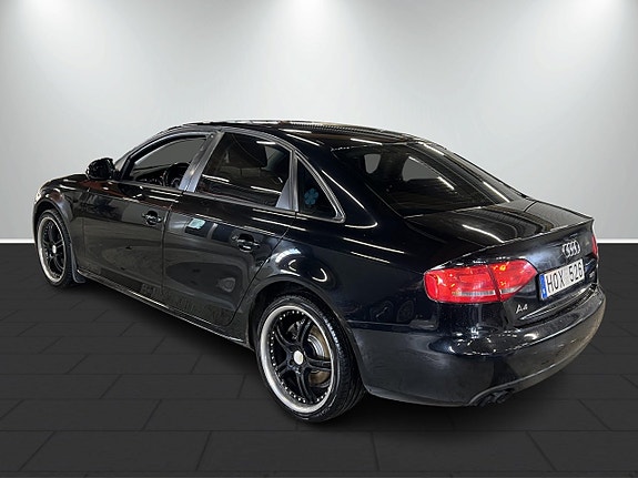 Audi A4 7 of 18