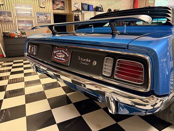 Plymouth Hemi Cuda 10 of 30