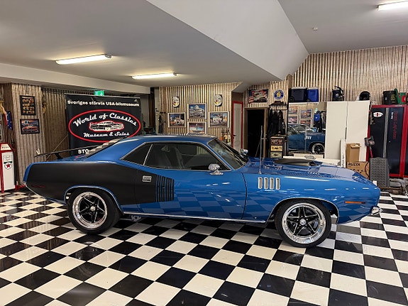 Plymouth Hemi Cuda 5 of 30