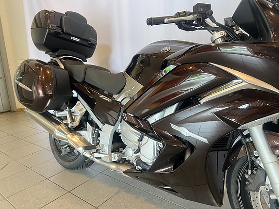 Yamaha FJR1300 A 3 of 5