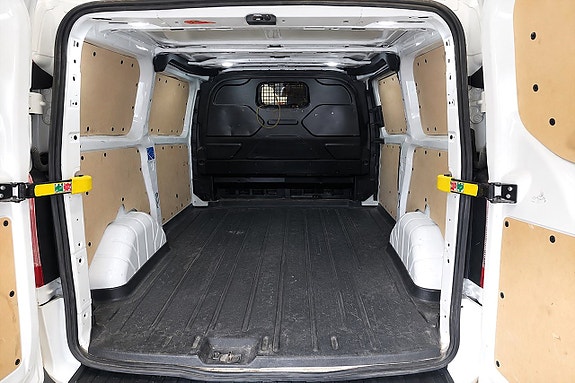 Ford Transit Custom 9 of 10