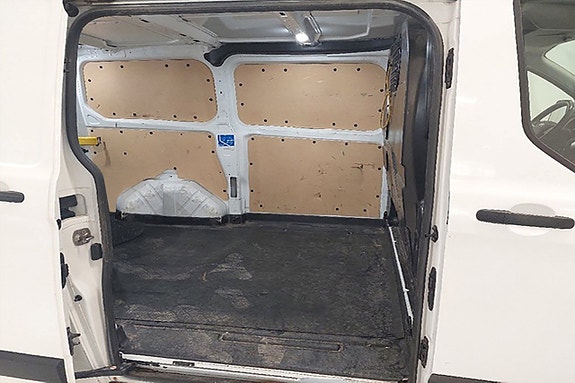 Ford Transit Custom 8 of 10