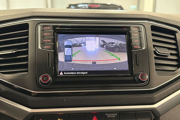 Volkswagen Amarok 12 of 25