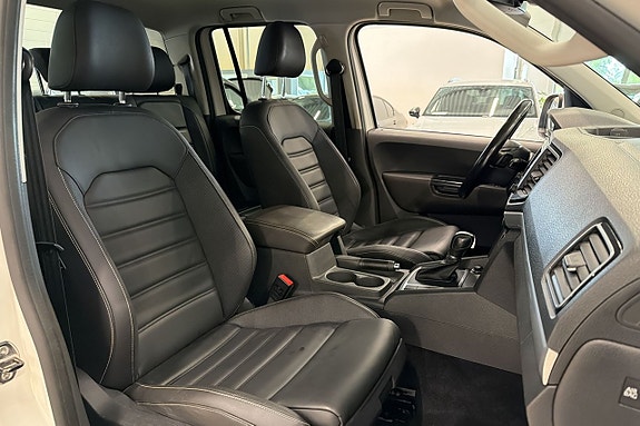 Volkswagen Amarok 20 of 25