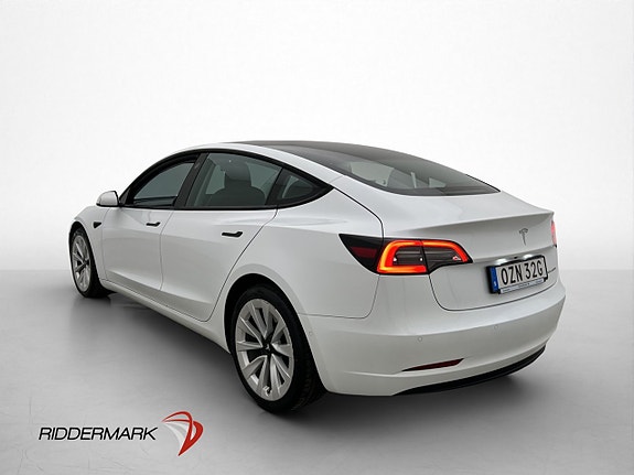 Tesla Model 3 5 of 5