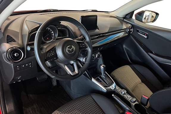 Mazda 2 10 of 21