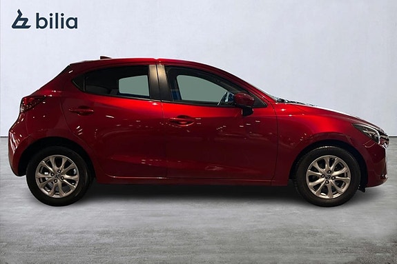 Mazda 2 5 of 21