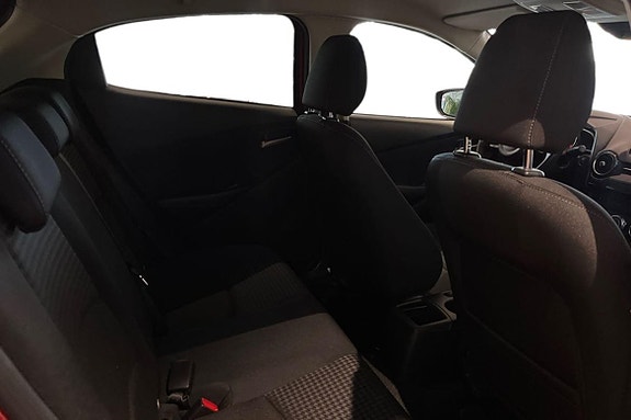 Mazda 2 19 of 21