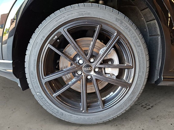 Audi Q5 5 of 9