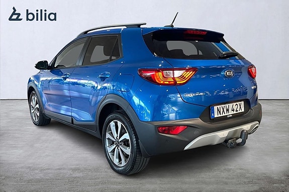 Kia Stonic 2 of 5