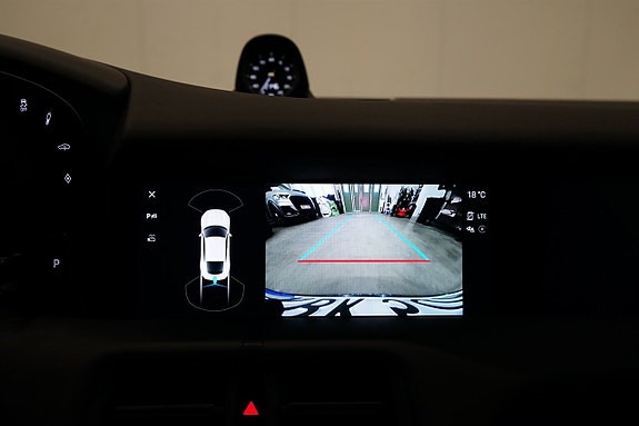 Porsche Taycan 4S 17 of 25