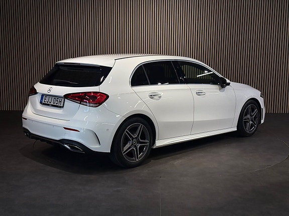 Mercedes-Benz A180 4 of 24