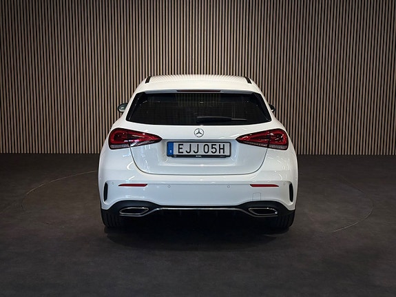 Mercedes-Benz A180 5 of 24