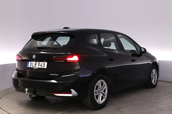 BMW 225e 5 of 27