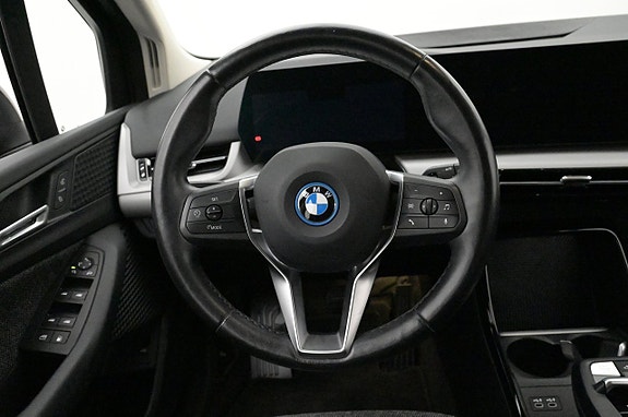 BMW 225e 7 of 27