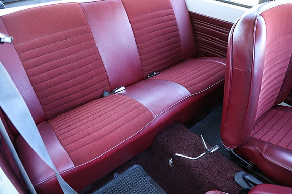 Ford Cortina 14 of 18