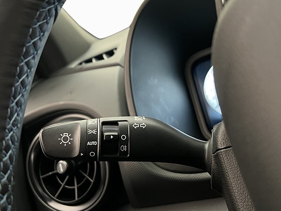 Hyundai Kona 16 of 30
