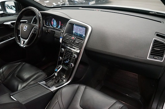 Volvo XC60 20 of 26