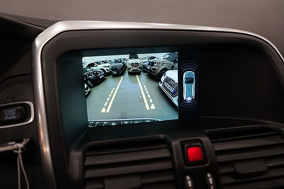 Volvo XC60 17 of 26