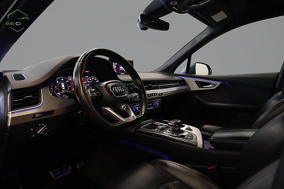 Audi Q7 13 of 26