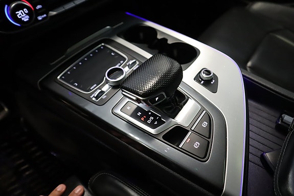 Audi Q7 17 of 26