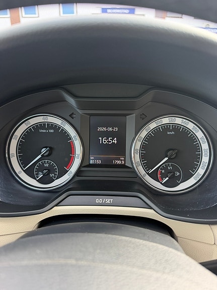 Skoda Octavia 4 of 5