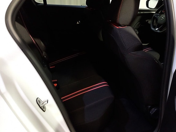 Opel Corsa 4 of 14