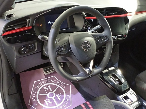 Opel Corsa 11 of 14