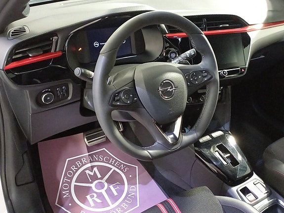 Opel Corsa 11 of 14