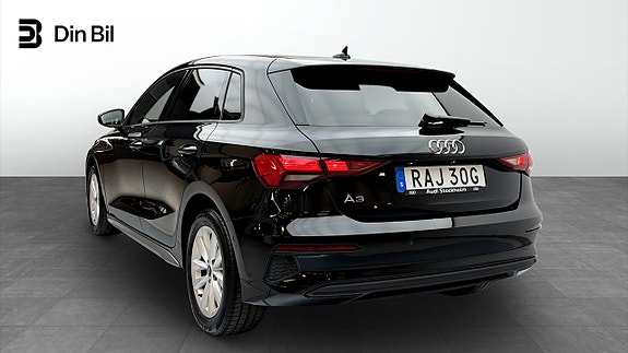 Audi A3 3 of 5