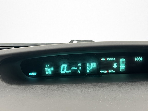 Toyota Prius 15 of 27