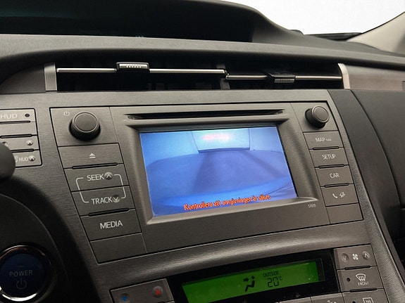 Toyota Prius 18 of 27