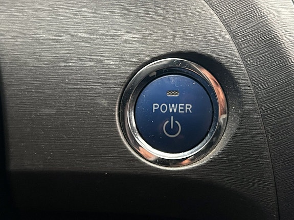 Toyota Prius 20 of 27