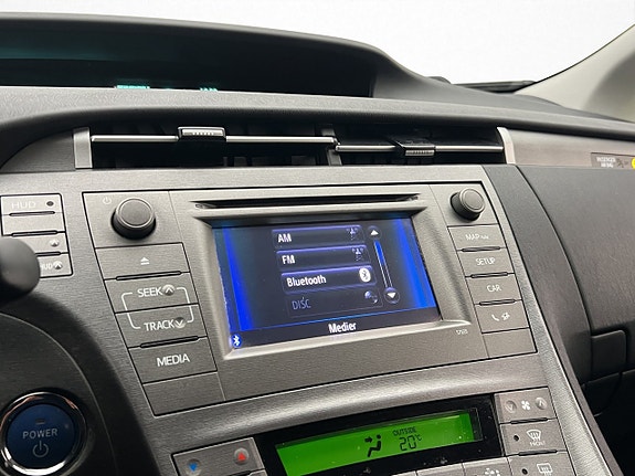 Toyota Prius 16 of 27