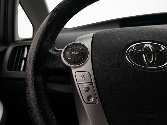 Toyota Prius 23 of 27