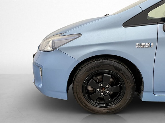 Toyota Prius 24 of 27