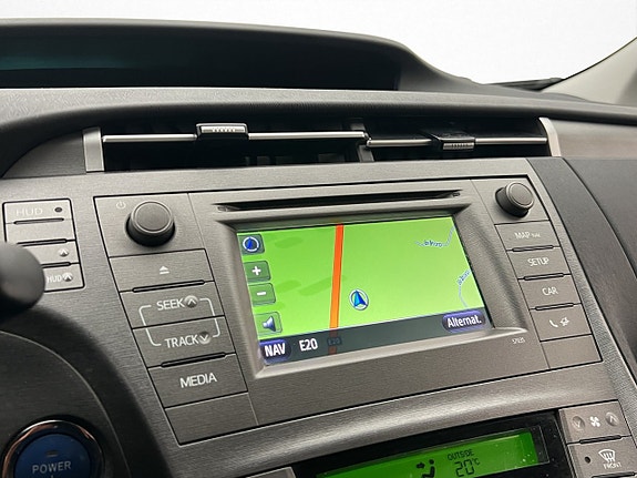 Toyota Prius 17 of 27