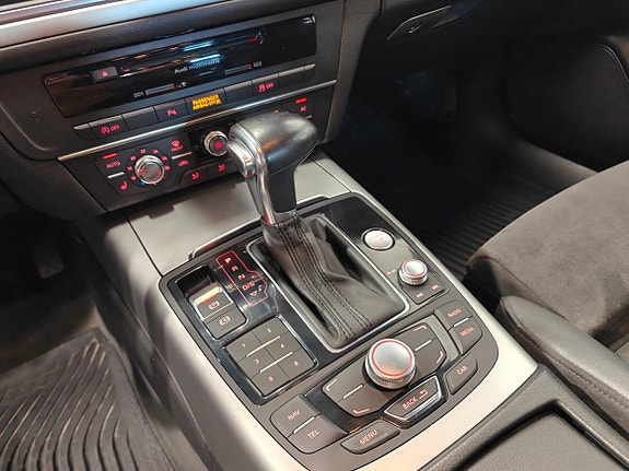 Audi A6 12 of 16