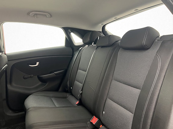 Hyundai i30 21 of 26